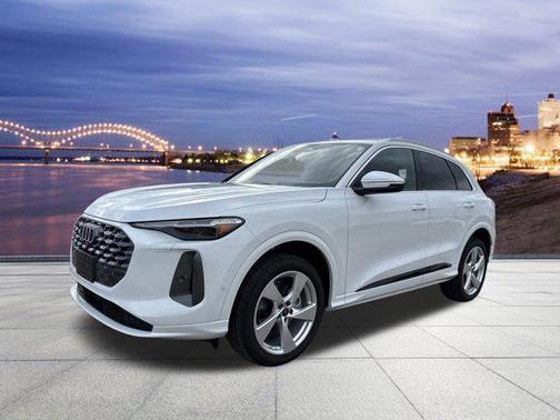 2025 Audi Q5 Premium Plus TFSI quattro S tronic