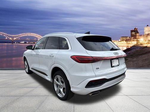 2025 Audi Q5 Premium Plus TFSI quattro S tronic