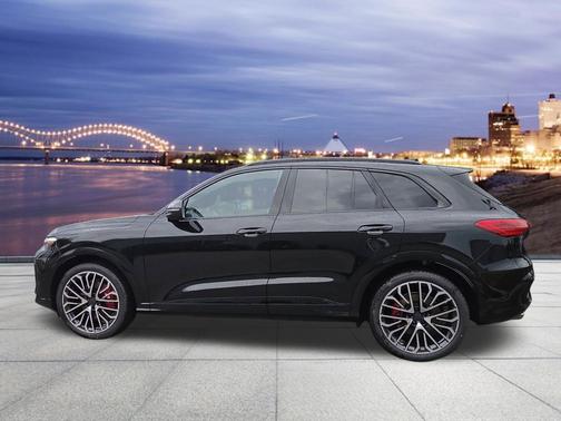 Mythos Black Metallic 2026 Audi SQ5 3.0T Premium Plus