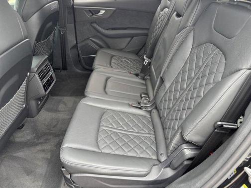 2023 Audi SQ7 4.0T Prestige