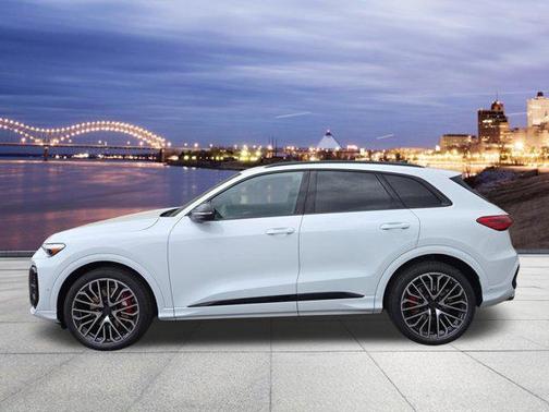 2026 Audi SQ5 3.0T Premium Plus