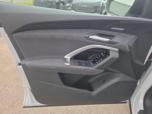 2026 Audi SQ5 3.0T Premium Plus