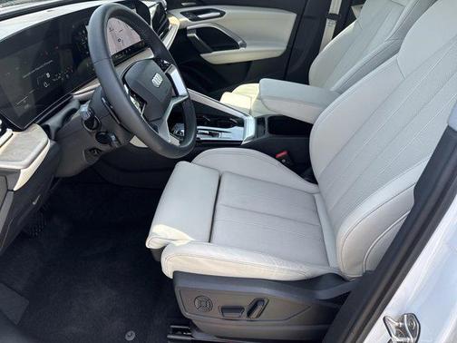 2025 Audi Q5 Premium Plus TFSI quattro S tronic