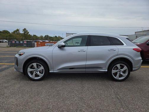 2025 Audi Q5 Premium Plus TFSI quattro S tronic