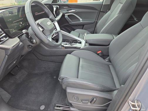 2025 Audi Q5 Premium Plus TFSI quattro S tronic