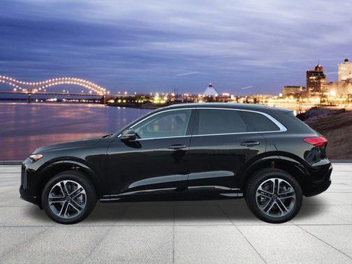 2025 Audi Q5 Premium TFSI quattro S tronic