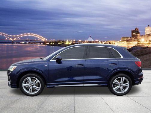2022 Audi Q3 45 S line Premium Plus