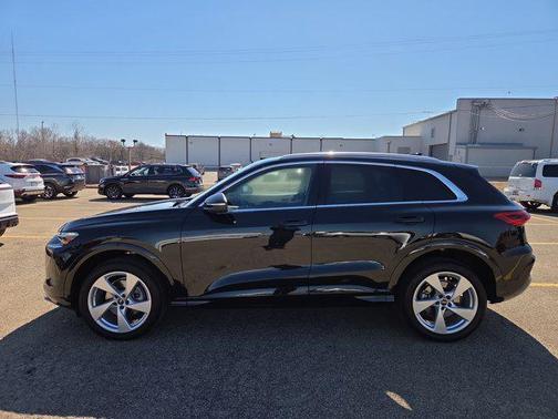 2025 Audi Q5 Premium Plus TFSI quattro S tronic