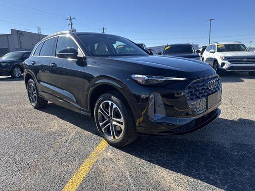 2025 Audi Q5 Premium Plus TFSI quattro S tronic