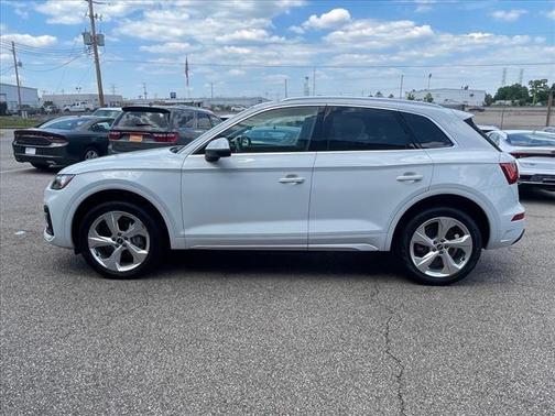 2021 Audi Q5 45 Premium Plus