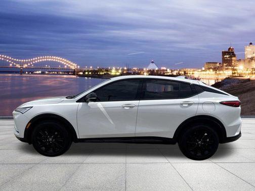 Summit White 2024 Buick Envista Sport Touring FWD