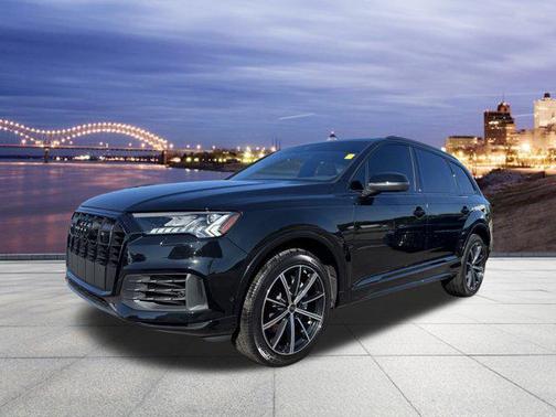 2023 Audi Q7 55 Premium Plus