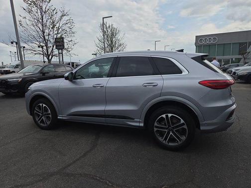 White 2025 Audi Q5 Premium Plus TFSI quattro S tronic