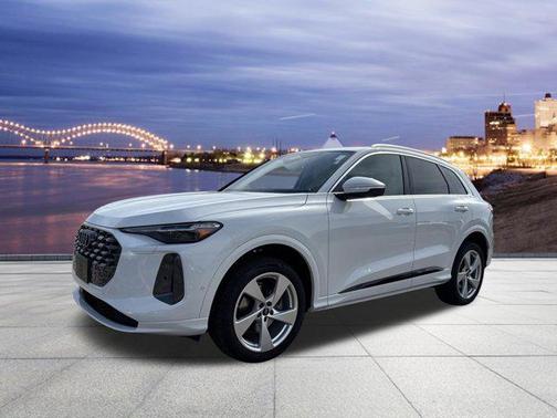 White 2025 Audi Q5 Premium Plus TFSI quattro S tronic