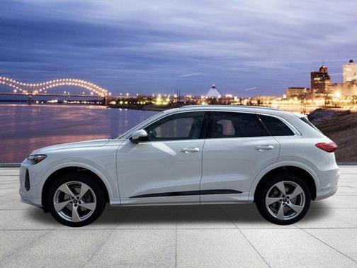 White 2025 Audi Q5 Premium Plus TFSI quattro S tronic
