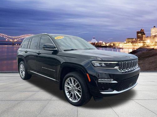 2022 Jeep Grand Cherokee Summit