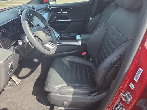 2024 Mercedes-Benz GLC 300 4MATIC
