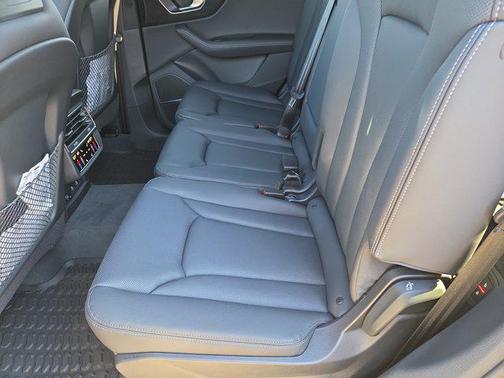 2026 Audi Q7 55 Premium Plus