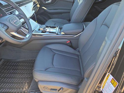 2026 Audi Q7 55 Premium Plus