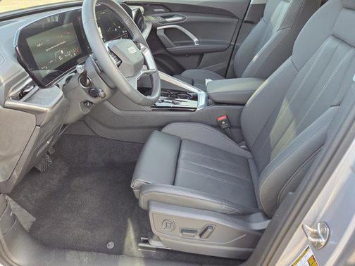 2025 Audi Q5 Premium Plus TFSI quattro S tronic