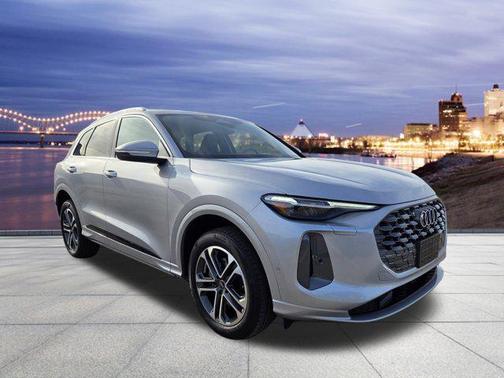 2025 Audi Q5 Premium Plus TFSI quattro S tronic