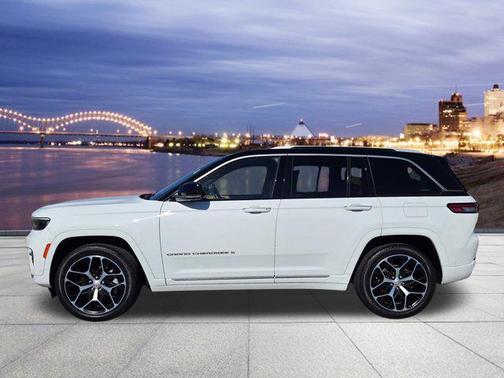 2024 Jeep Grand Cherokee Summit