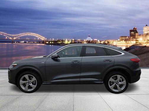 Daytona Gray Pearl Effect 2025 Audi Q5 Premium Plus TFSI quattro S tronic