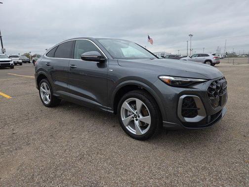 Daytona Gray Pearl Effect 2025 Audi Q5 Premium Plus TFSI quattro S tronic