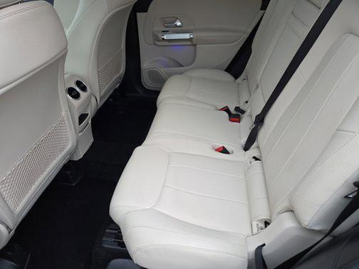 2023 Mercedes-Benz GLB 250 Base