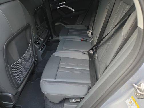 2025 Audi Q5 Prestige