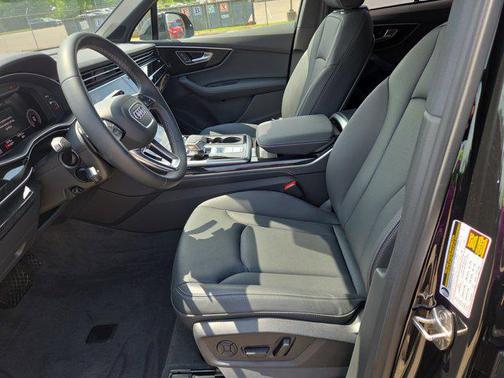 Mythos Black Metallic 2026 Audi Q7 55 Premium Plus