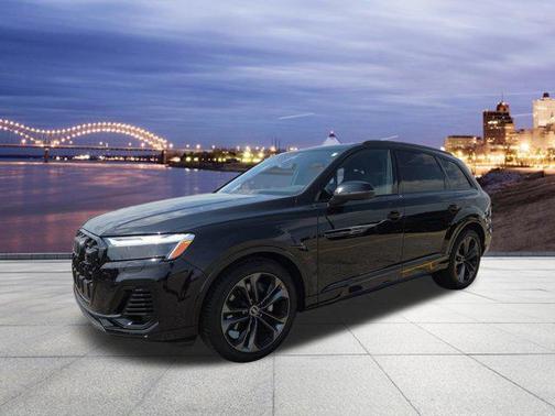 Mythos Black Metallic 2026 Audi Q7 55 Premium Plus