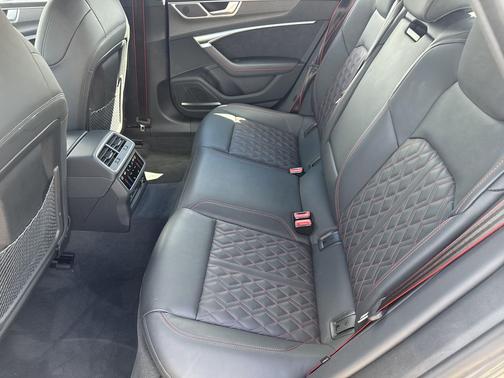Chronos Gray Metallic 2024 Audi S7 Prestige TFSI quattro Tiptronic