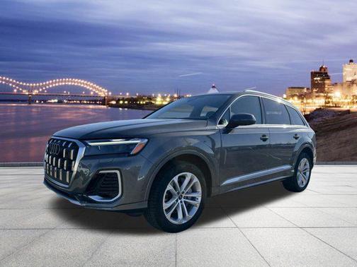 2025 Audi Q7 45 Premium