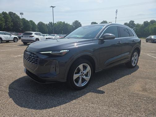 Tambora Gray Metallic 2025 Audi Q5 Premium Plus TFSI quattro S tronic