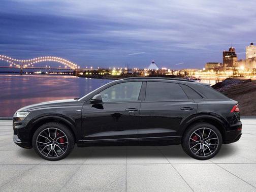 2021 Audi Q8 55 Premium Plus