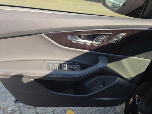 2023 Audi Q8 55 Prestige