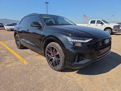2023 Audi Q8 55 Prestige