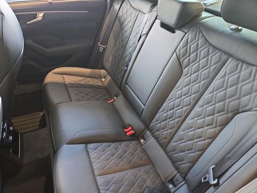 Firmament Blue Metallic 2026 Audi A6 Prestige quattro S tronic