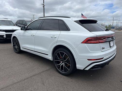 2022 Audi Q8 55 Prestige