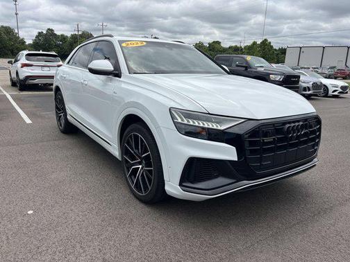 2022 Audi Q8 55 Prestige