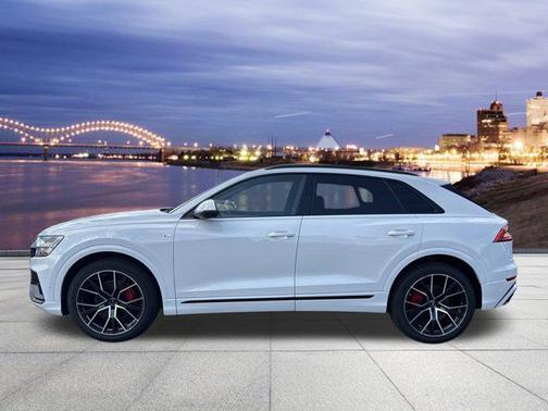2022 Audi Q8 55 Prestige