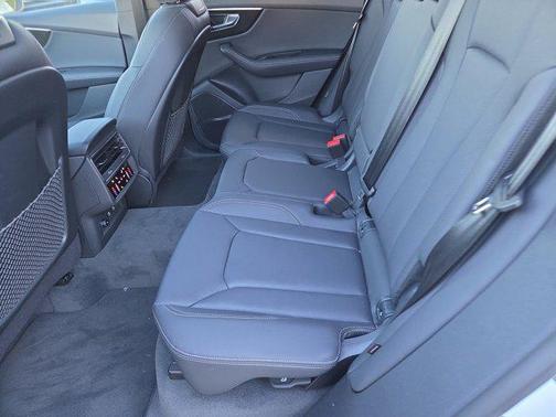 2026 Audi Q8 55 Premium Plus