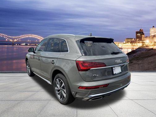 2025 Audi Q5 45 S line Premium Plus