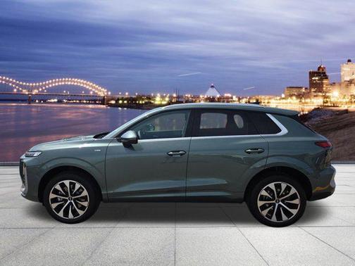 Sage Green Metallic 2026 Audi Q3 TFSI quattro S tronic