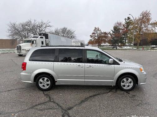 2012 Dodge Grand Caravan SXT