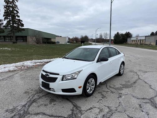 2013 Chevrolet Cruze LS