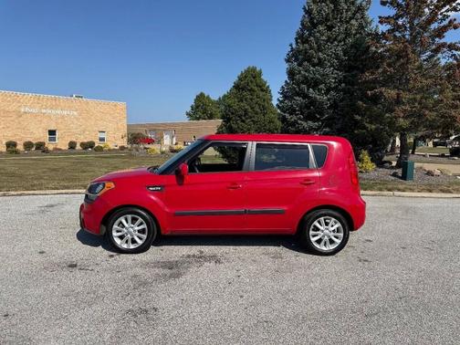2013 Kia Soul Base