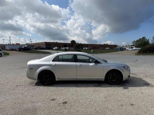 2011 Chevrolet Malibu LS