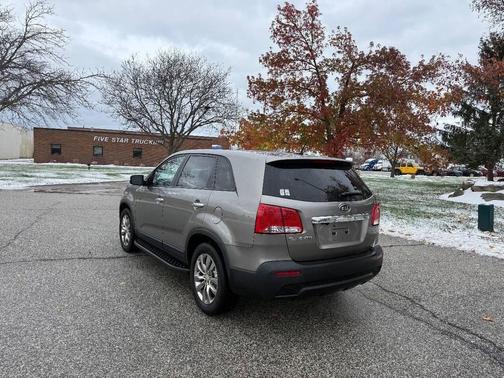 2011 Kia Sorento EX